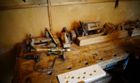 A visit to the “Pinocchio” carpentry shop